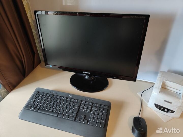 Монитор 24 дюйма Samsung