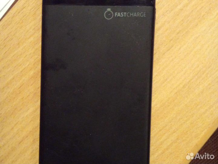 Повер банк 30000 мач.Обмен на айфон с 11 по 14