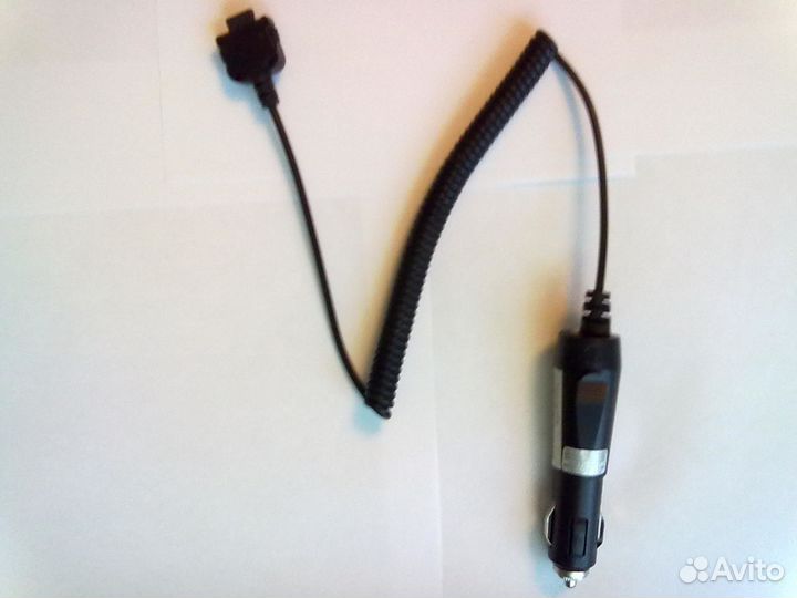 Зарядное автомобильное устройство для телефона