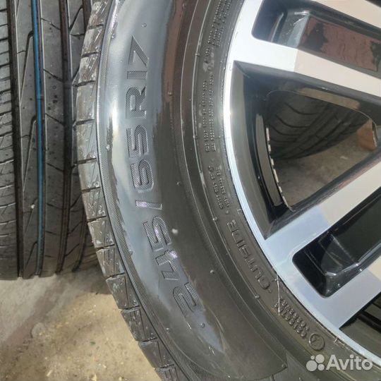 Nokian Tyres Hakka Blue 3 SUV 245/65 R17 111H