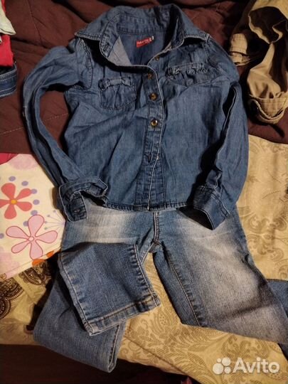 Джинсы на девочку 110