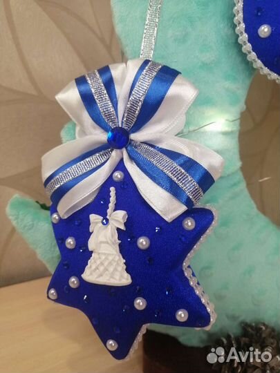 Новогодние игрушки