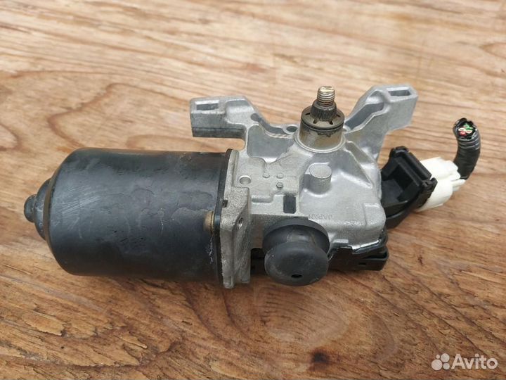 Моторчик трапеции дворников (стеклоочистителя)