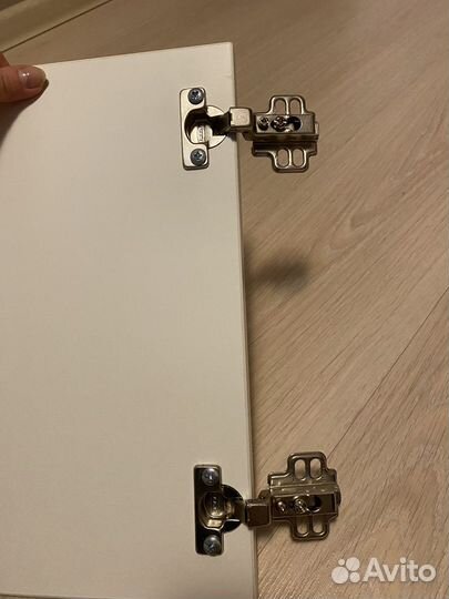 Вставка с дверцей для стелажа kallax