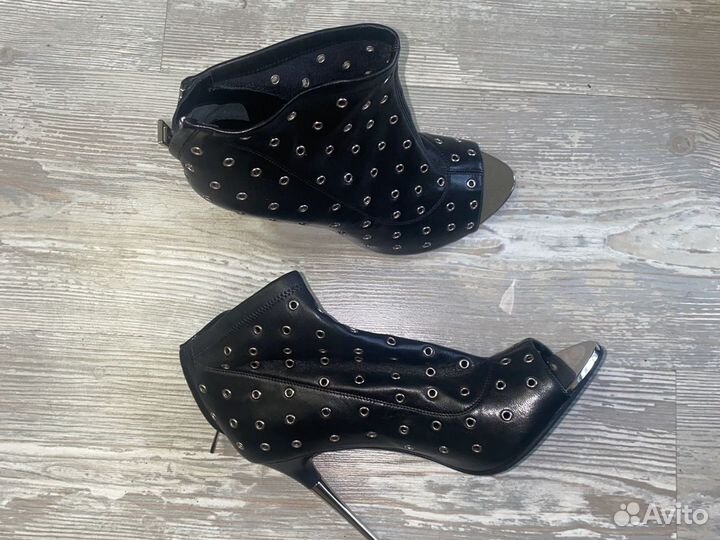 Ботильоны TOM ford