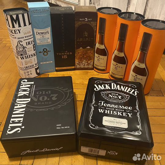 Бутылки из под виски,коняка