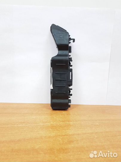 Крепление бампера Хендай Солярис 10-17 год