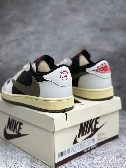 Кроссовки Nike Air Jordan 1 Low & Travis Scott