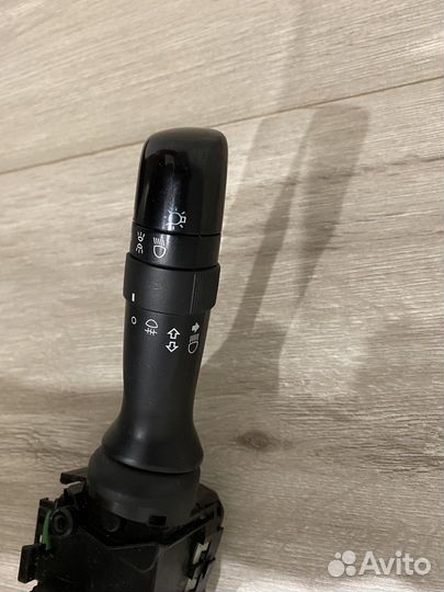 Подрулевой переключатель subaru forester sj