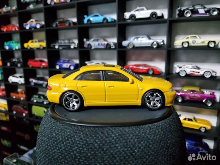 Hot Wheels Premium Audi S4 Quattro распак