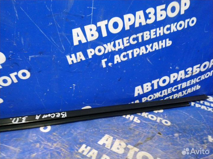 Бархотка двери Ваз Лада Веста Кросс седан H4MD429