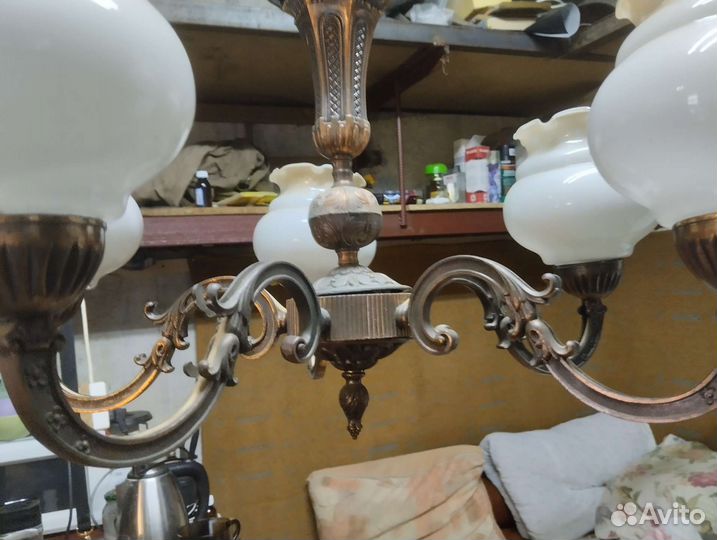 Люстра потолочная