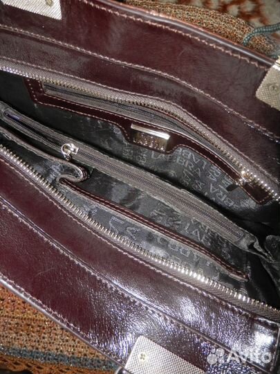 Новая фирменная сумочка