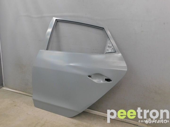 Б/У Б/У Дверь задняя левая б/у 770032Y000