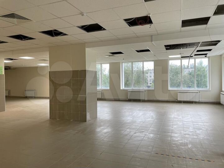 Торговая площадь, 300 м²