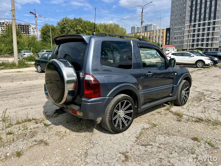 Mitsubishi Pajero 3.5 AT, 2005, 225 000 км