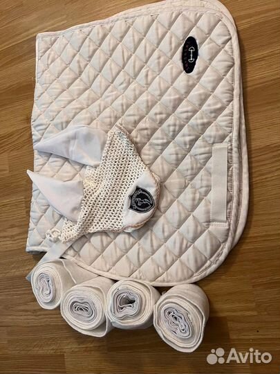 Амуниция, вещи для всадника, все для лошади