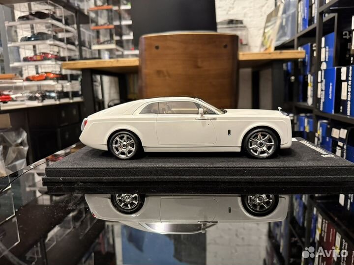 AB & AMA Models Rolls Royce Sweptail белый 1:18