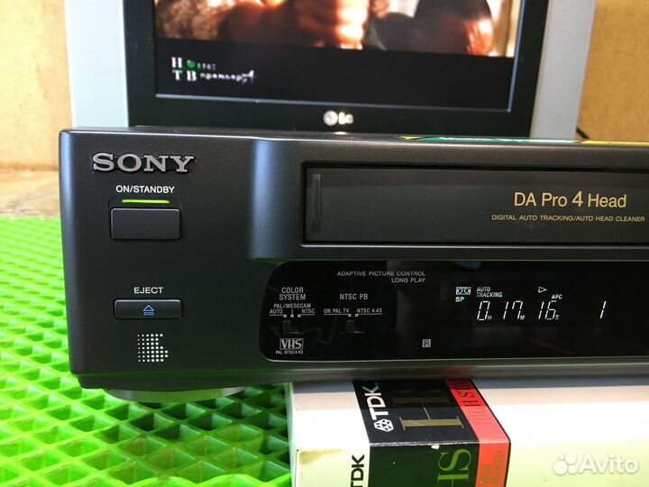 Видеомагнитофон Sony SLV-X500