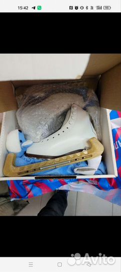 Коньки фигурные