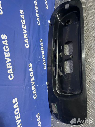 Накладка двери багажника Hyundai Santa Fe