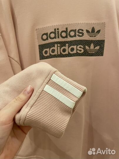 Свитшот adidas женский