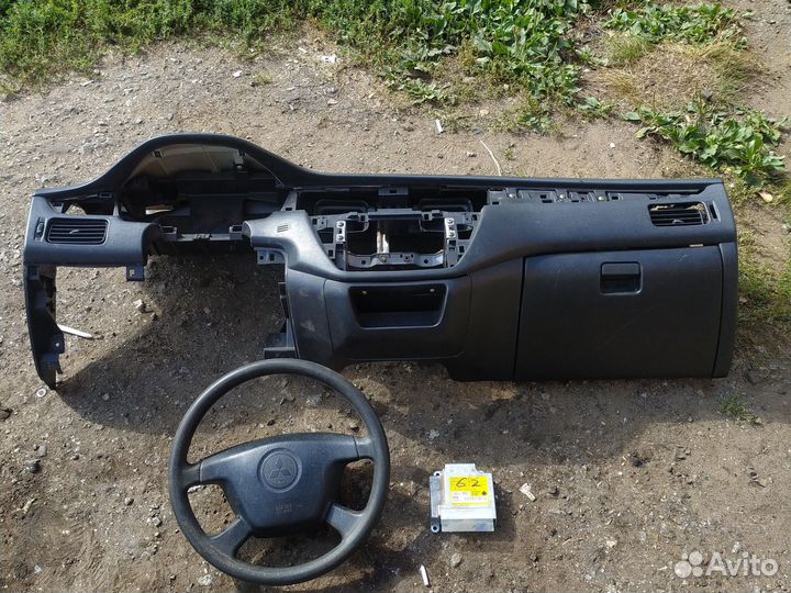 Безопасность Митсубиси ланцер 9