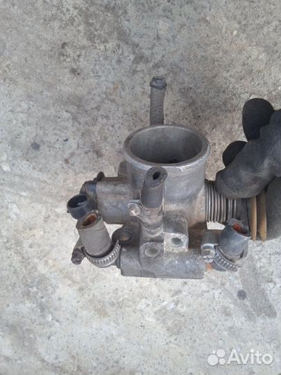 Дроссельная заслонка Лада 2111