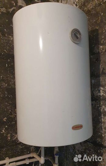 Водонагреватель Ariston 80 литров