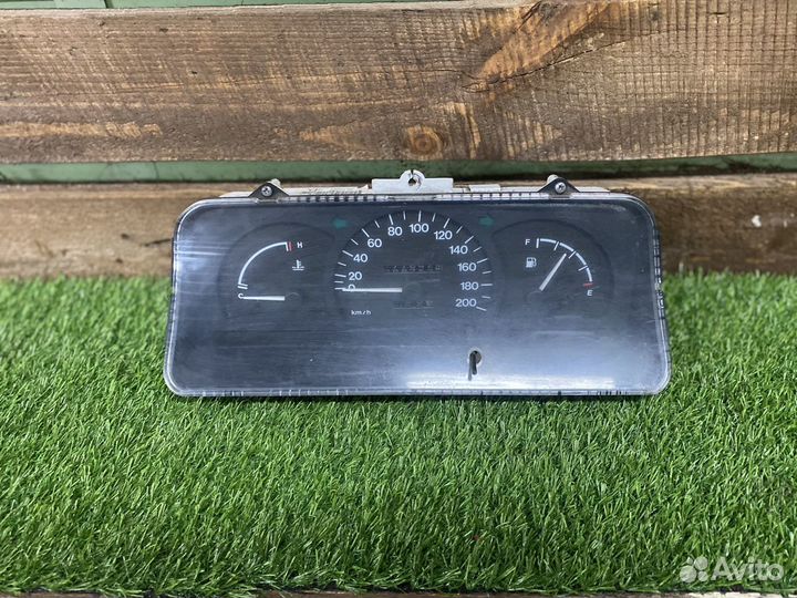 Щиток приборов Daewoo Nexia 1999