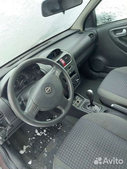 Салон opel Corsa C 2002 робот