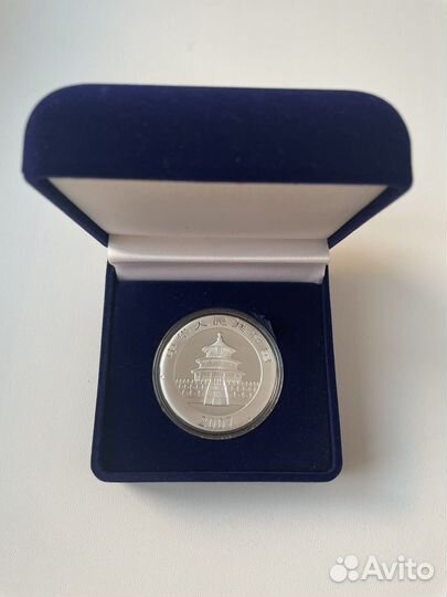 Серебряная монета. Панды. 10 юаней. 2007г