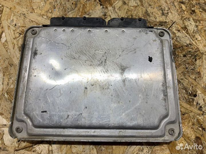 Блок управления двигателем Volkswagen Touareg