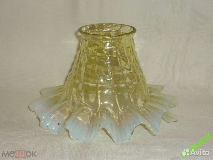 Ажурный плафон для бра опаловое стекло 19 век