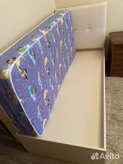 Детская кровать с ортопедическим матрасом