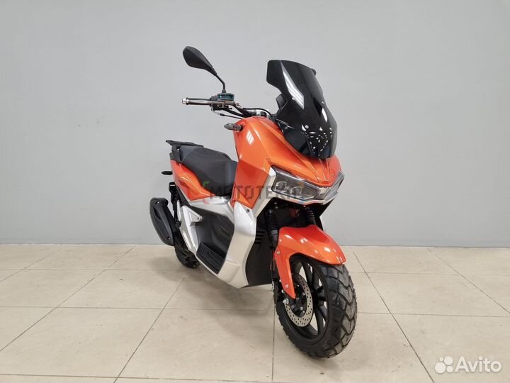 Скутер Мотомир Tracer ADV 125 куб(по документам 49
