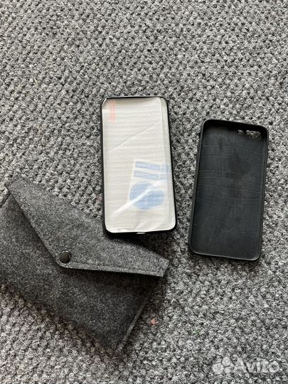 Отдам чехлы на айфон 7+