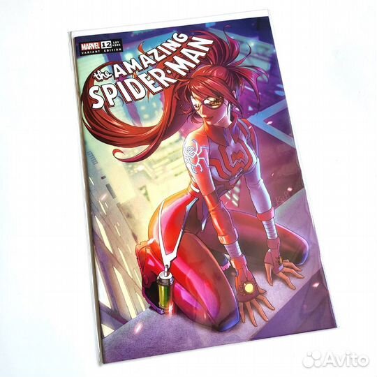 Комикс Amazing Spider-Man #12 Mercado Variant