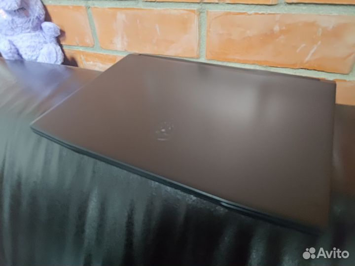 Ноутбук MSI Katana; RTX 3070 ; i7-11 ; 1Tb ; 15.6