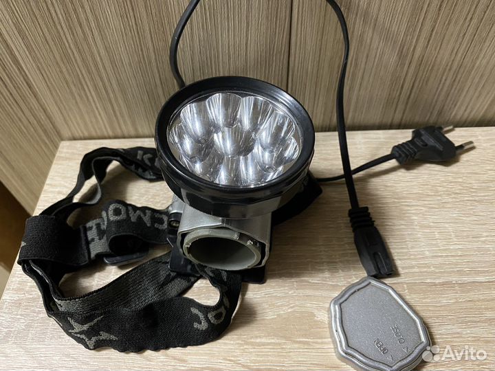 Фонарь светодиодный на голову на аккумуляторах