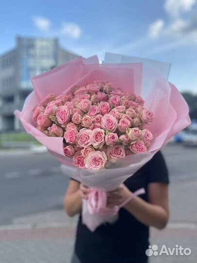 Кустовые розы Кения