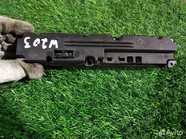 Блок кнопок Mercedes-Benz C-Class (W203) II