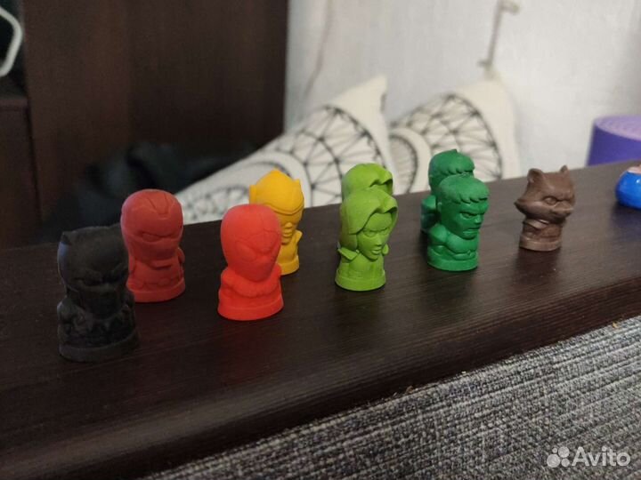 Ластики Мстители и Тролли Пятёрочка