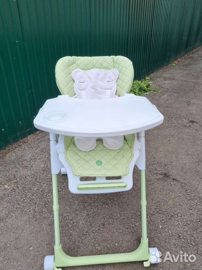 Детский стульчик для кормления happy baby