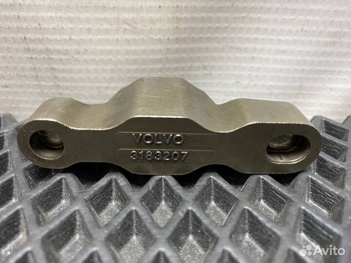 Толкатель клапана Volvo FH13 3183207
