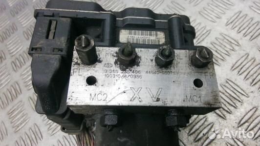 Блок ABS toyota avensis T27 (KNI11KW01)