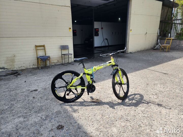 Велосипед на литых дисках dinos super