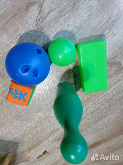 Набор пластиковых кубиков