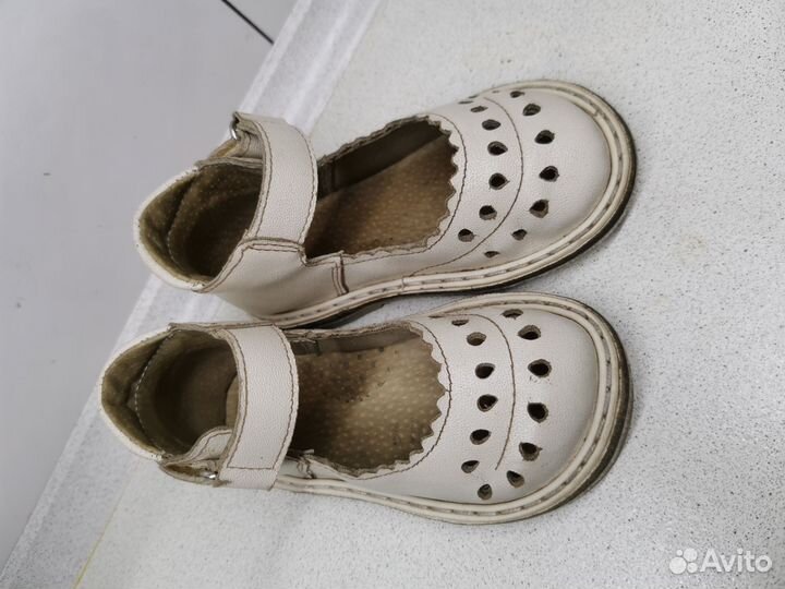 Туфли для девочки