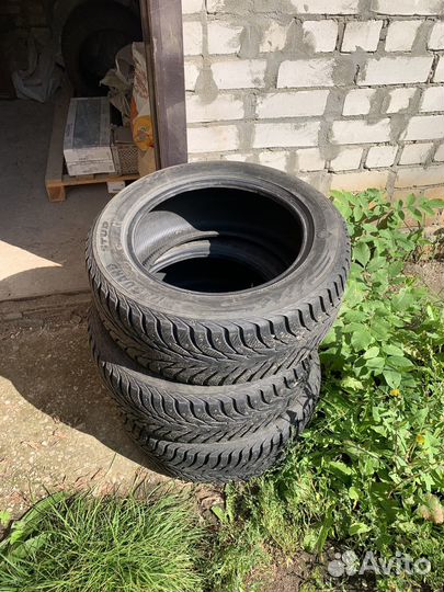 Yokohama Ice Guard Stud IG55 255/55 R17 103